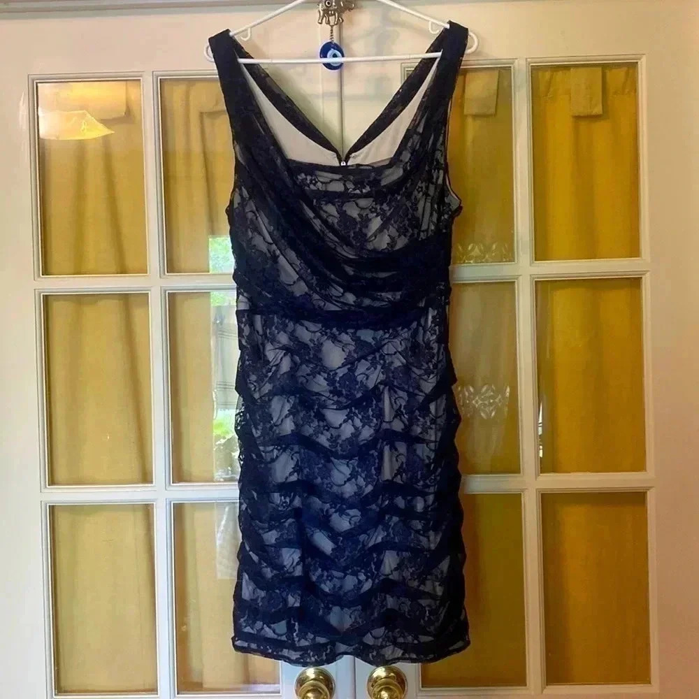 International fashion- Evening dress made in Philippine, vintage style 🚲🚲🚲💒
